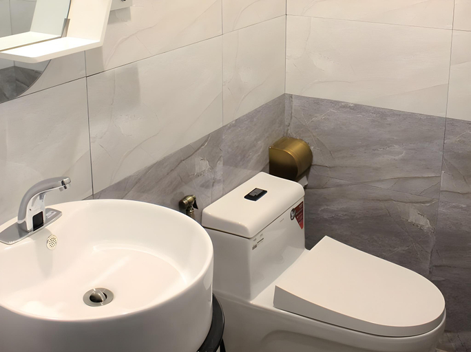 Bathroom 3, Memory Guesthouse, Kuantan
