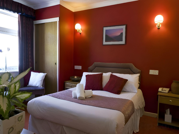 Bedroom 3, Onich Hotel, Highland