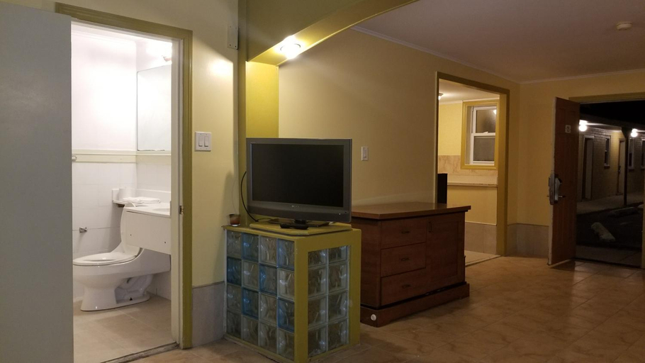 Others 5, Luxury Inn, Atlantic
