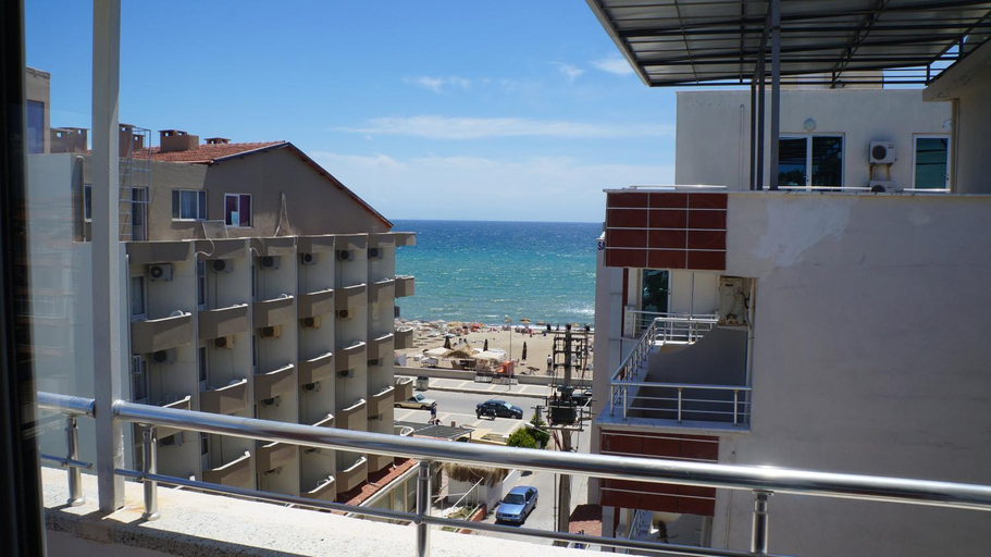 Others 2, Hotel Marine, Ayvalık