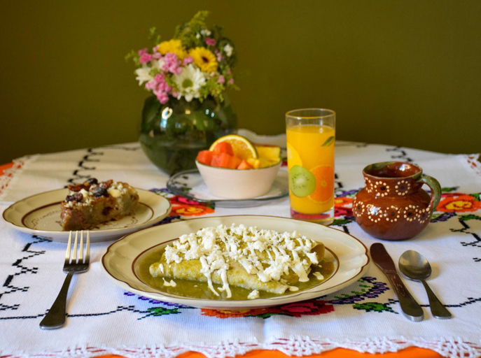 Food & Drinks 5, Grand Casa Naranjos, Hospedaje Alteno, Tepatitlán de Morelos