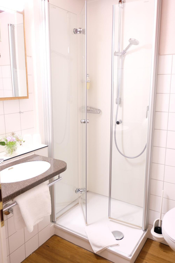 Bathroom, Kloster Schontal, Hohenlohekreis