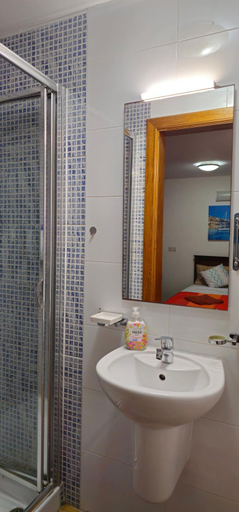 Others 4, Villa on Sliema Promenade and ferries