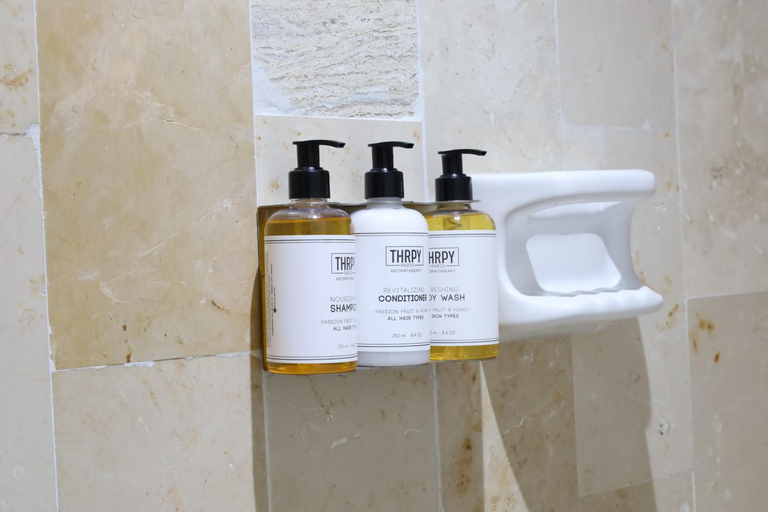 Bathroom 5, Aristos Cuernavaca, Huitzilac