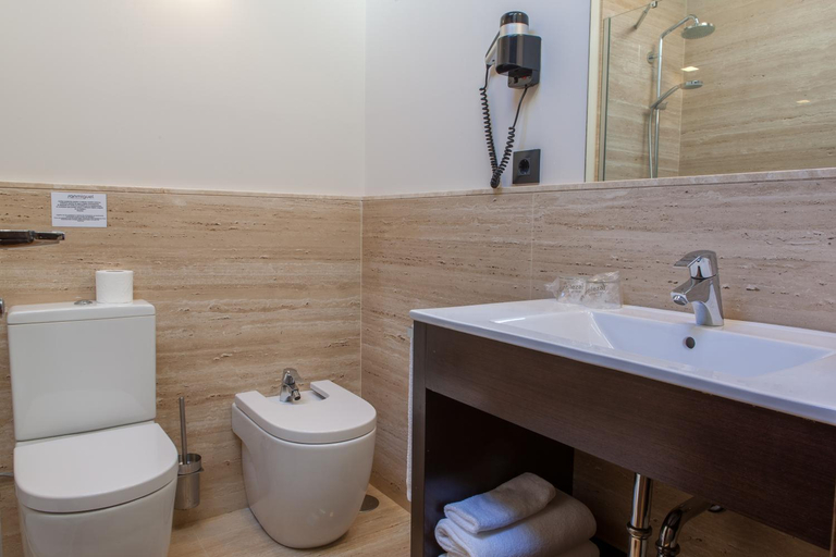 Bathroom 4, Hotel Gastronomico San Miguel, A Coruña