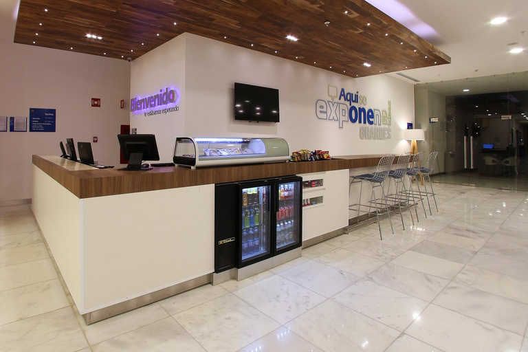 Public Area 2, One Villahermosa 2000, Jalpa de Méndez