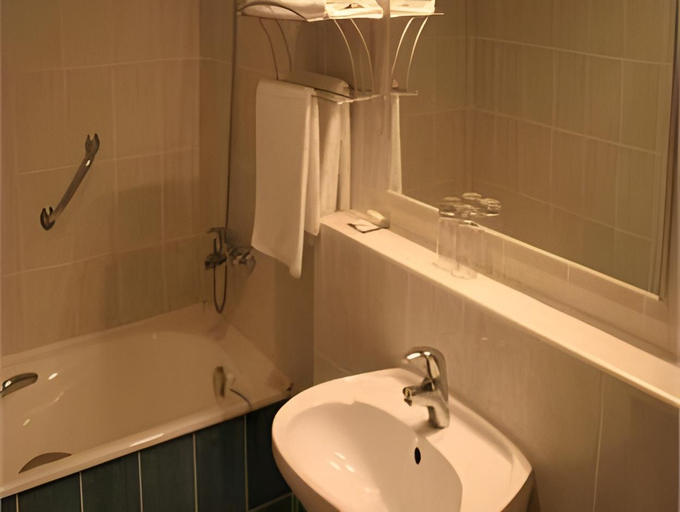 Bathroom 5, Hotel Mezaparks, Riga