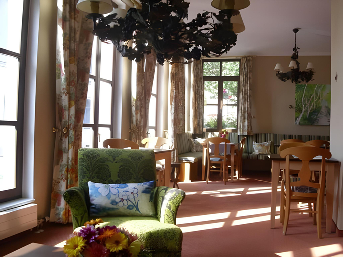 Others 4, Designhotel Fahrhaus Meißen, Meißen