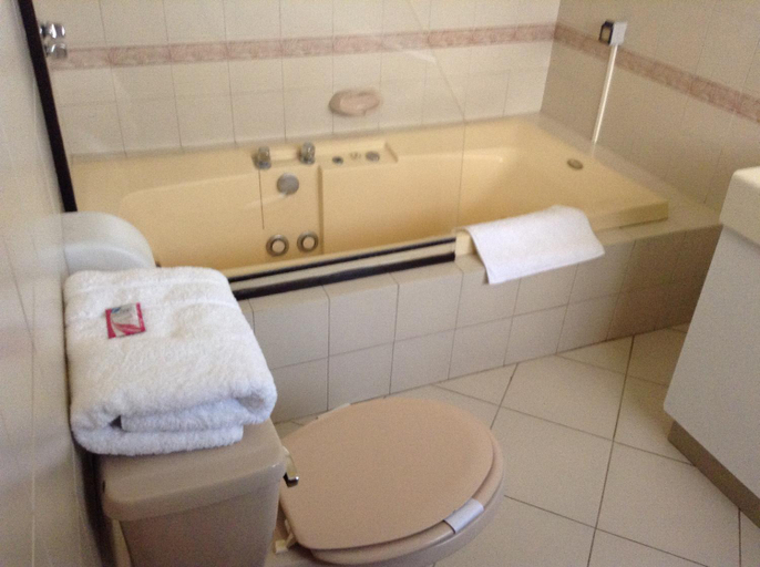 Others 2, Hotel Alicante, Ñuble