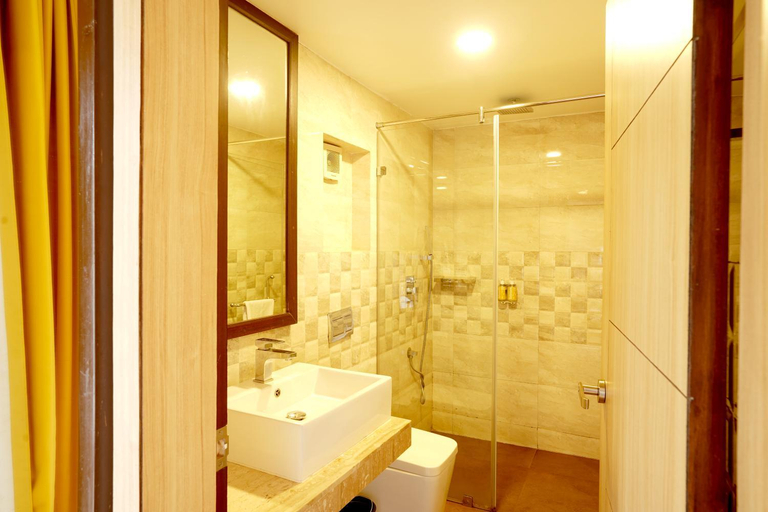 Bathroom 5, BloomSuites l Calangute, North Goa