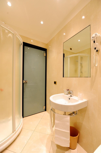 Bathroom 3, Hotel City Legnano, Milano