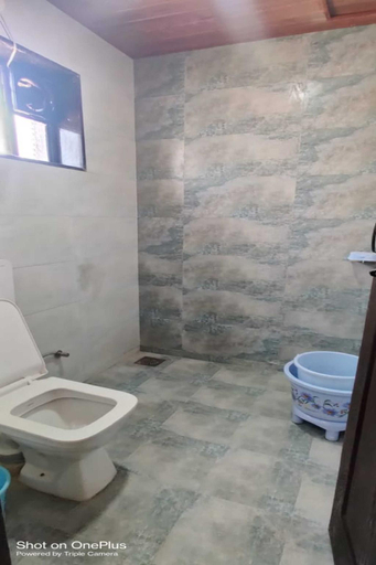Bathroom 2, Prathamesh Valley Resort Mahabaleshwar, Satara