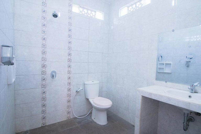 Bathroom, Batu Houses, Malang