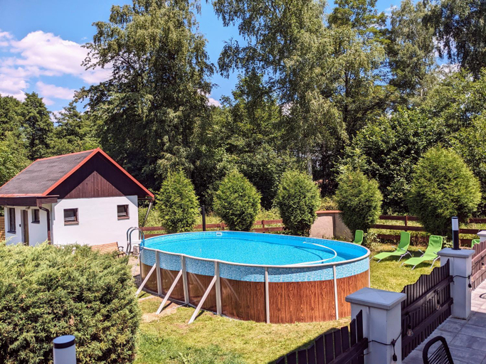Sport & Beauty, Penzion Mezi buky, Děčín