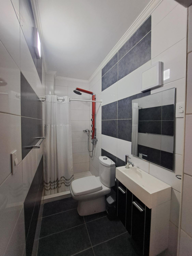 3, Yaque Suite, Díaz