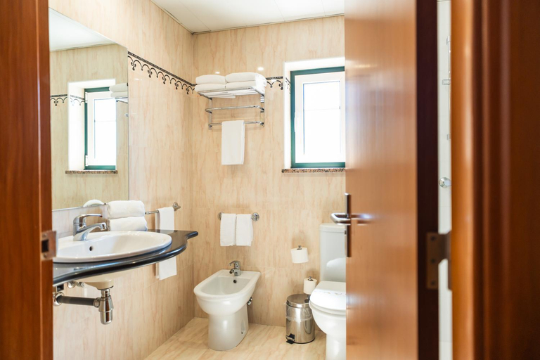 Bathroom 4, Hotel Santo Amaro, Ourém