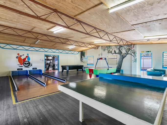 Sport & Beauty 2, Bribie Island Caravan Park, Bribie Island
