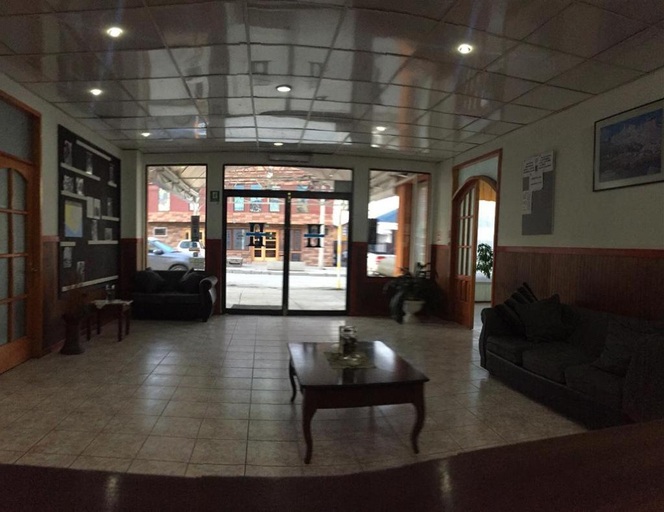 Public Area, Agostini Hotel, Última Esperanza