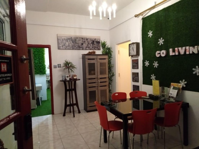 Food & Drinks, Co.Living Tungku and Rimba (Outskirt - No Bus), Bandar Seri Begawan