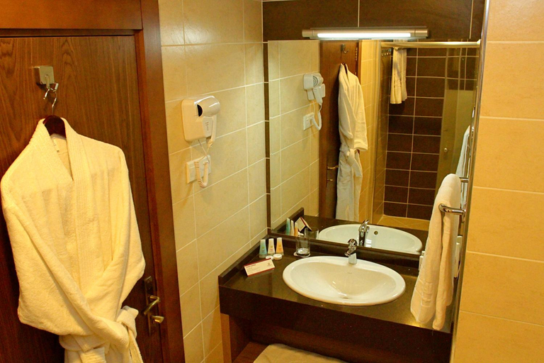 Bathroom 4, Ankawa Royal Hotel & Spa, Arbil