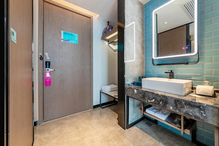Bathroom 3, Echarm Hotel Yichang East Railway Station, Yichang