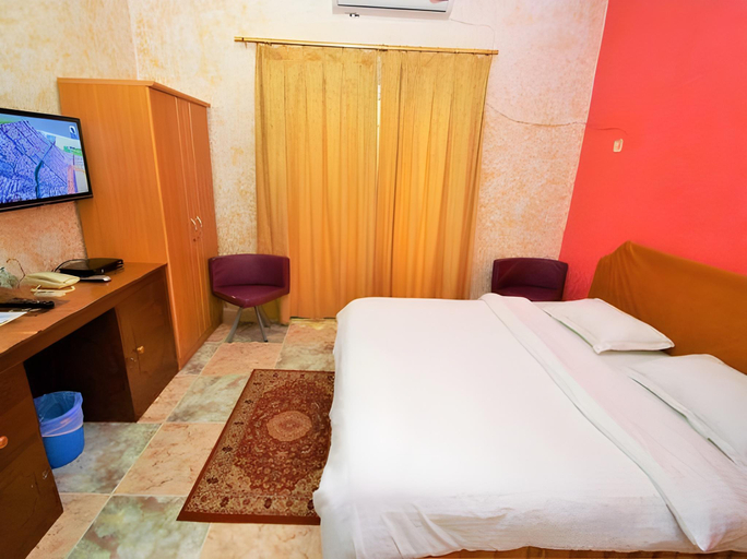 Bedroom 2, Sur Hotel, Sur