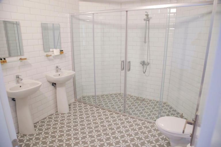Bathroom 5, LONDIA OTEL, Çeşme