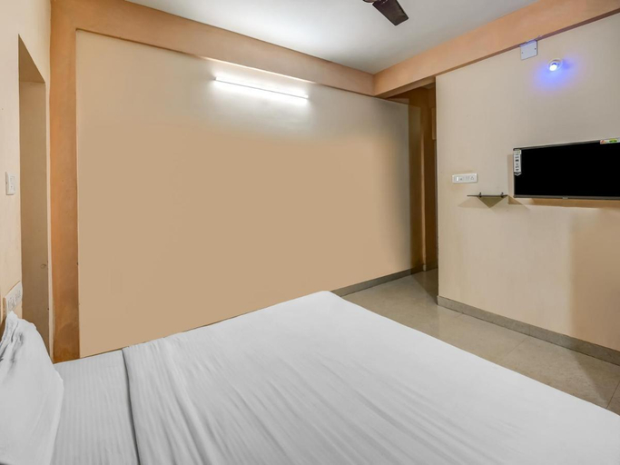 Bedroom 2, Hotel Bay Inn, Puri