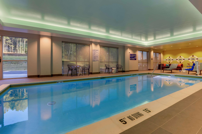 Sport & Beauty, Tru By Hilton Raleigh Garner, Wake