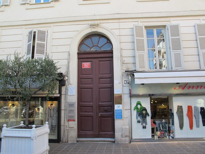 Others 4, LOCATION VACANCES NICE - Appartements Nice Centre Carré d’Or, Alpes-Maritimes