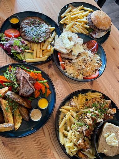 Food & Drinks 4, Oppdalsporten Motell, Oppdal