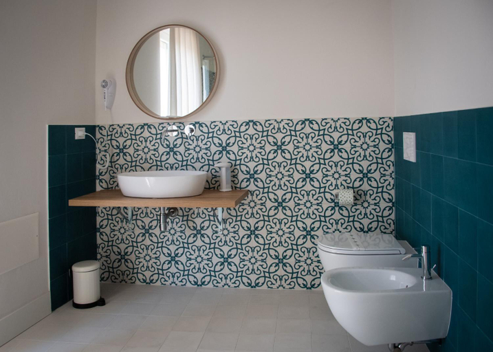 Bathroom 4, Dimora Donna Dora - Albergo Diffuso, Campobasso