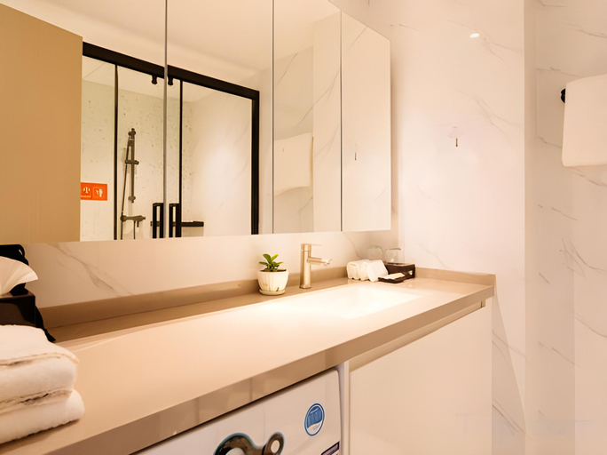 Bathroom 5, The Q Residence Vientiane , Vientiane