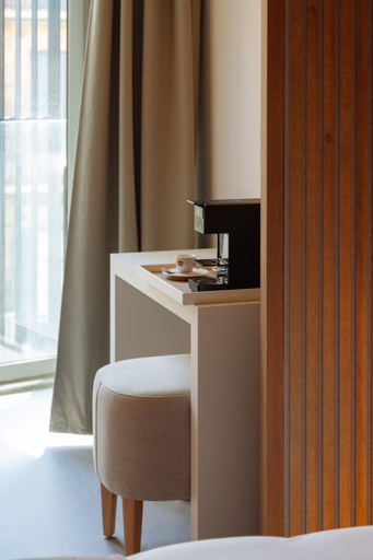 Bedroom 2, The Mirror Barcelona, Barcelona