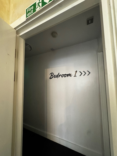 Interior 4, Central Sheffield 3-bed Apt, Sleeps 6 With Parking, Sheffield