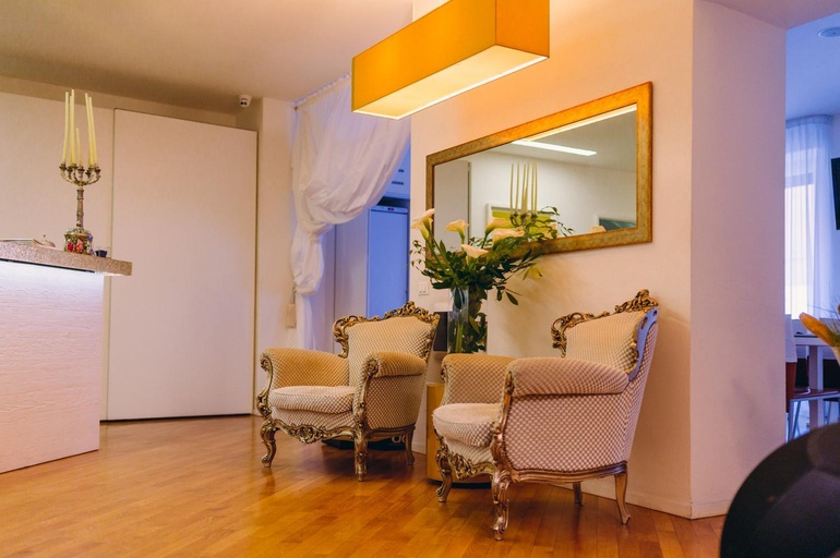 Public Area 3, Residence La Reunion, Ravenna
