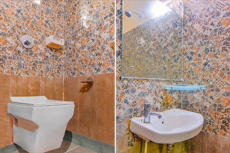 Bathroom 3, Hotel O Ag Star, North 24 Parganas