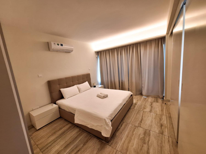 Bedroom, Emerald Suites