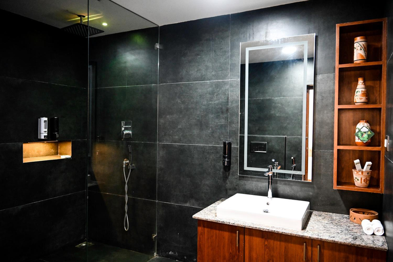 Bathroom 3, The Caligo resort coorg, Kodagu