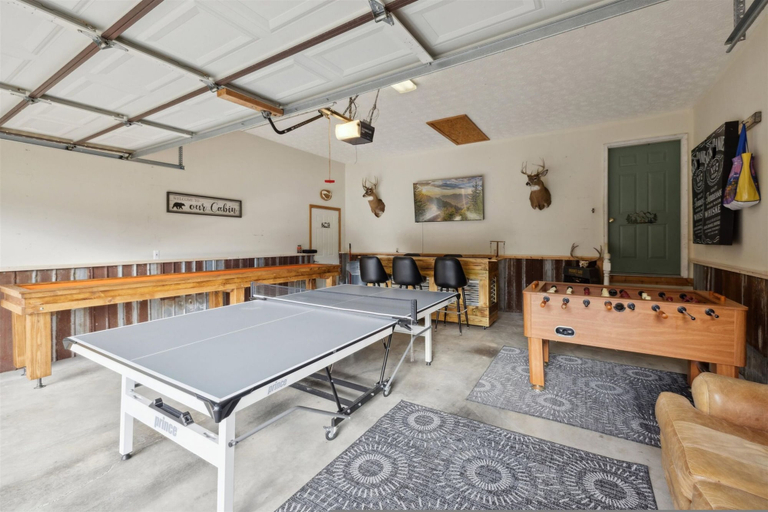 Room 2, Perfect Location Ping Pong Foosball Fireplace, Sevier