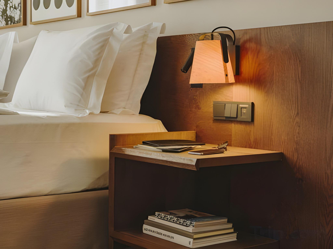 Others 4, Hotel Casa Luz, Barcelona