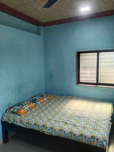 Bedroom 5, Shreya Cottage Vaishet- Alibag....8767600268, Raigarh