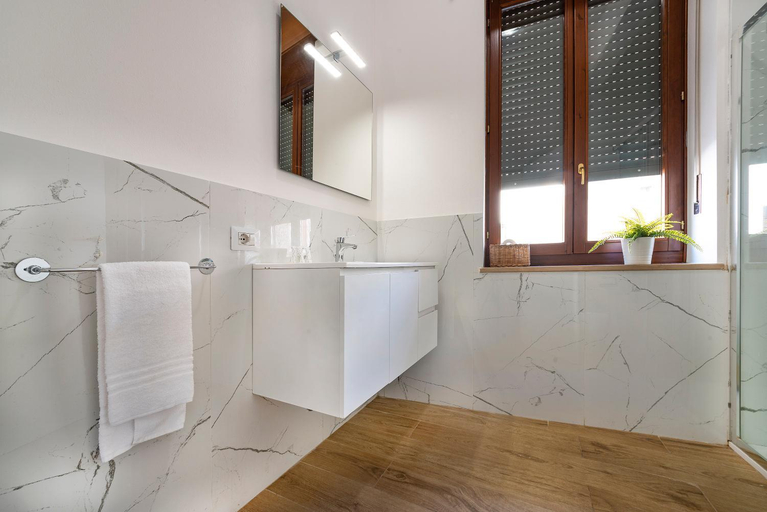 Bathroom 3, Italianflat - Rentroom 200mt to Arena, Verona