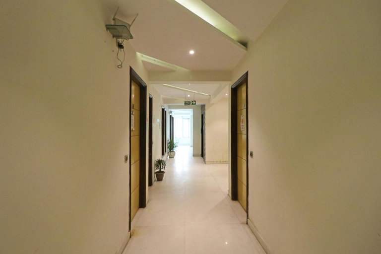Public Area, Hotel Mohit Guest House, Delhi