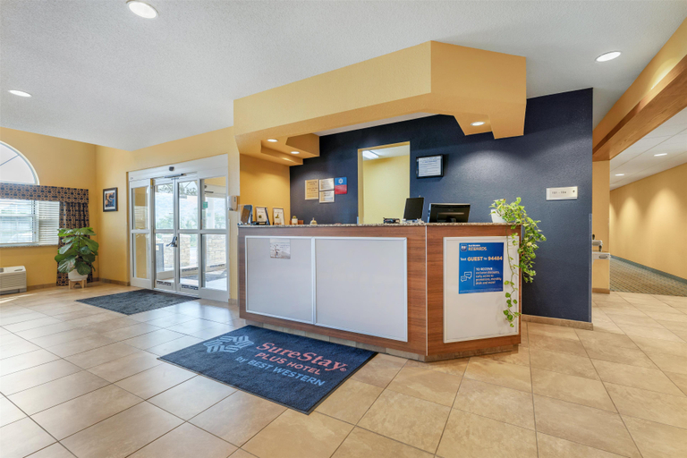 Public Area 3, SureStay Plus Hotel by Best Western Keyser, Mineral