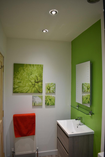 Bathroom 3, Lycia Rooms +, Highland