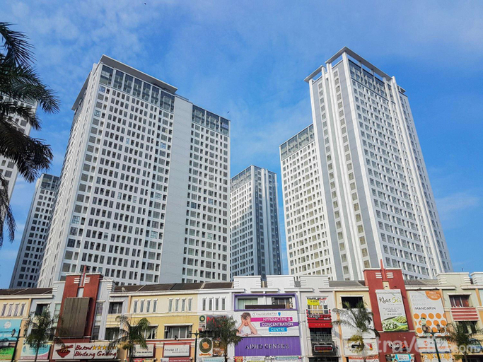 Exterior & Views, Restful and Cozy 2BR Apartment at M-Town Residence By Travelio, Tangerang