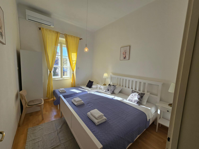 Others 3, The Park Prestige Palace, Split