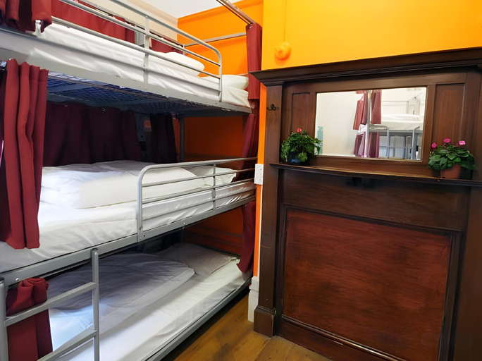 Bedroom 3, St Christopher's Inn Hammersmith, London