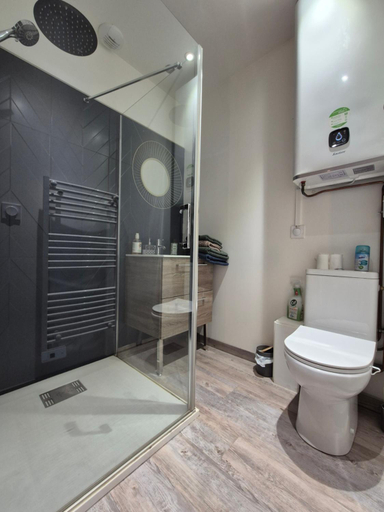 Bathroom 2, studi'home, Seine-Maritime
